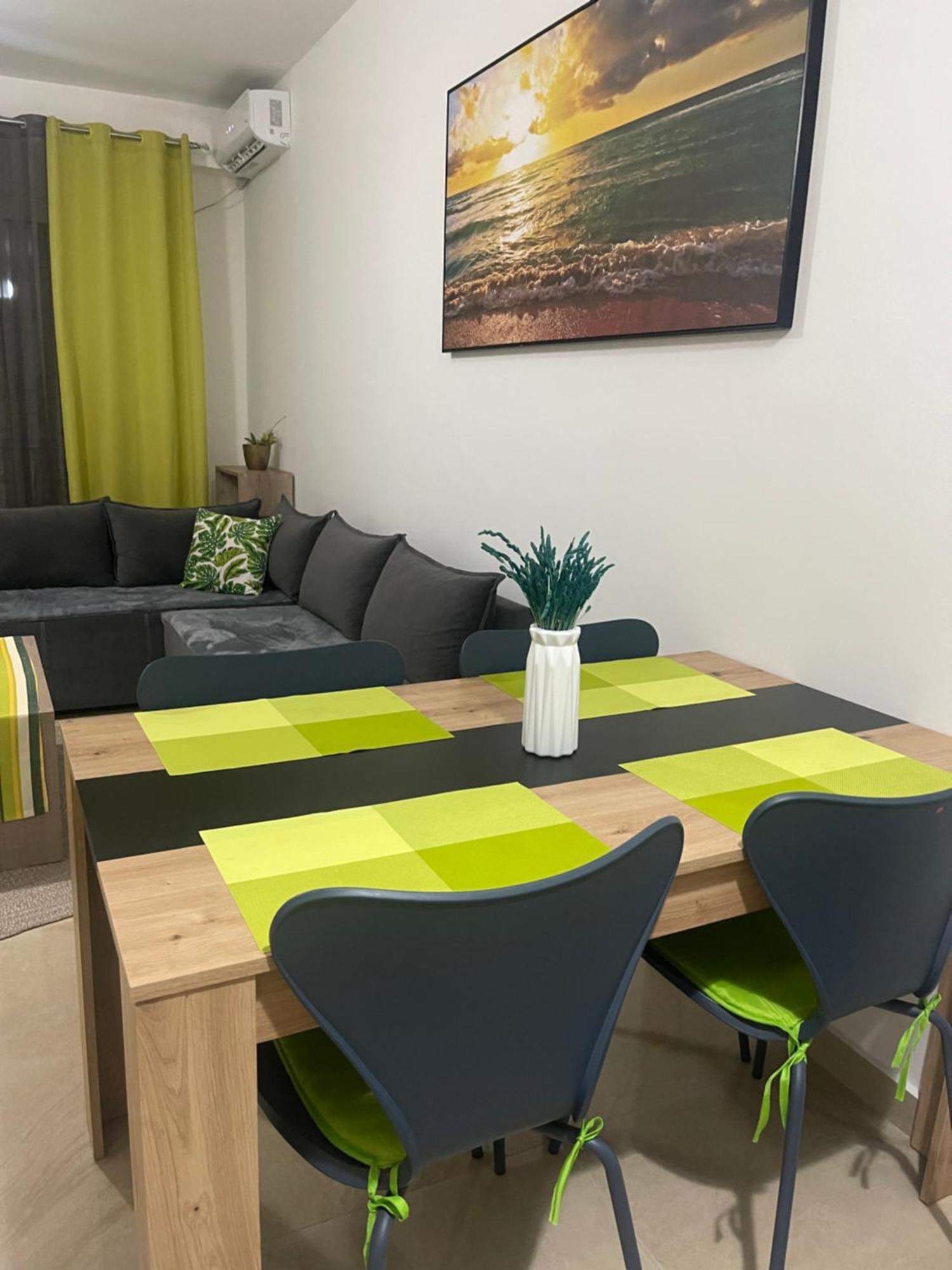 Marsela Gurma Apartments Sarandë Exteriér fotografie