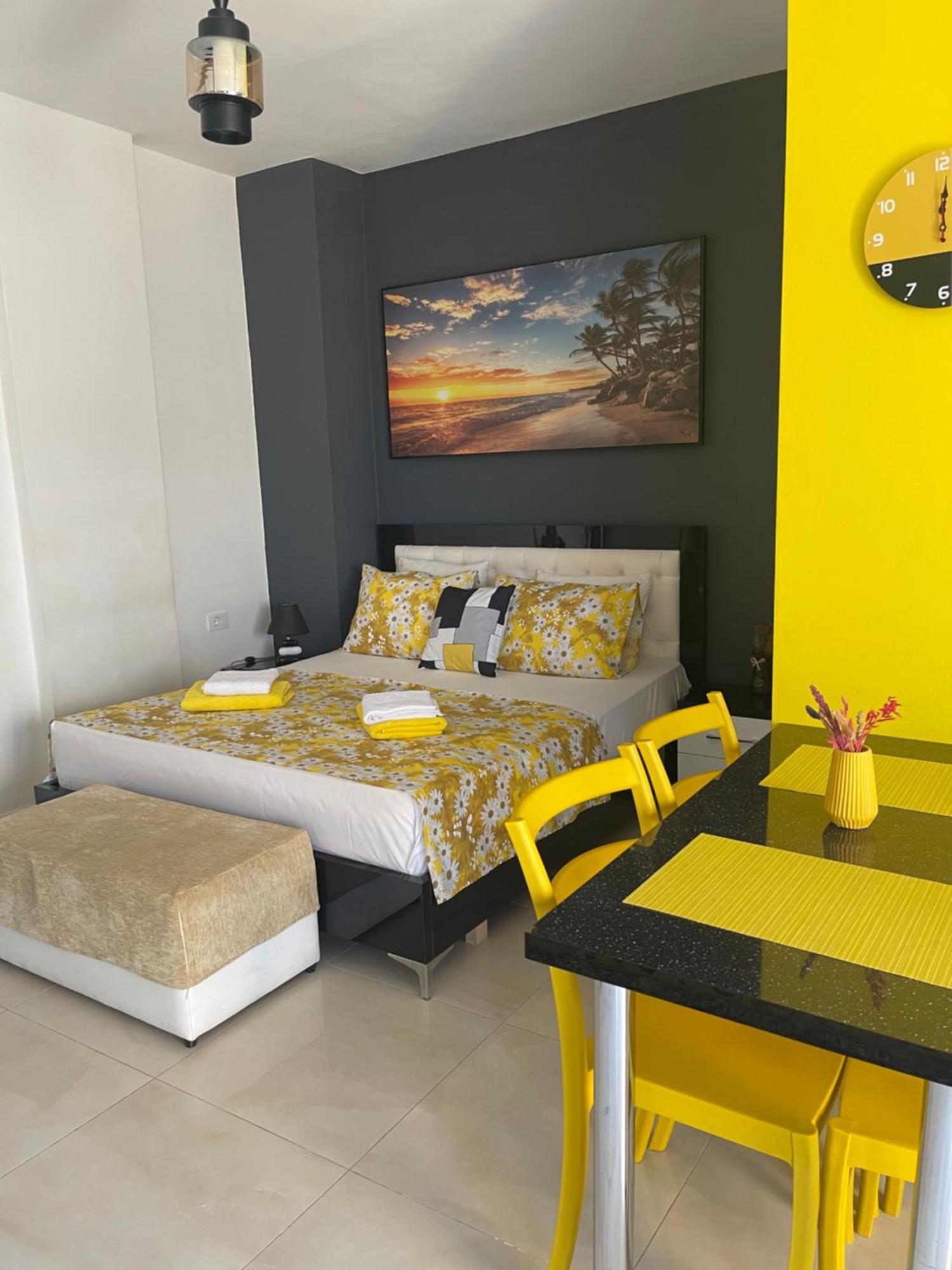 Marsela Gurma Apartments Sarandë Exteriér fotografie